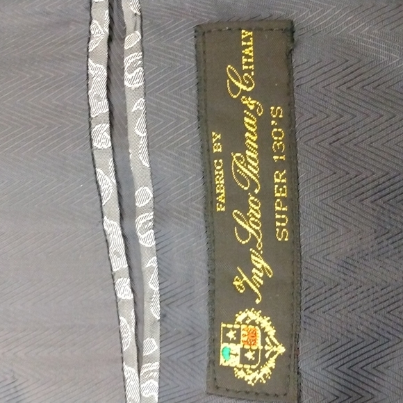 Loro Piana - Joseph Abboud Black Hairline Stripe Suit 42R * - Picture 12 of 14